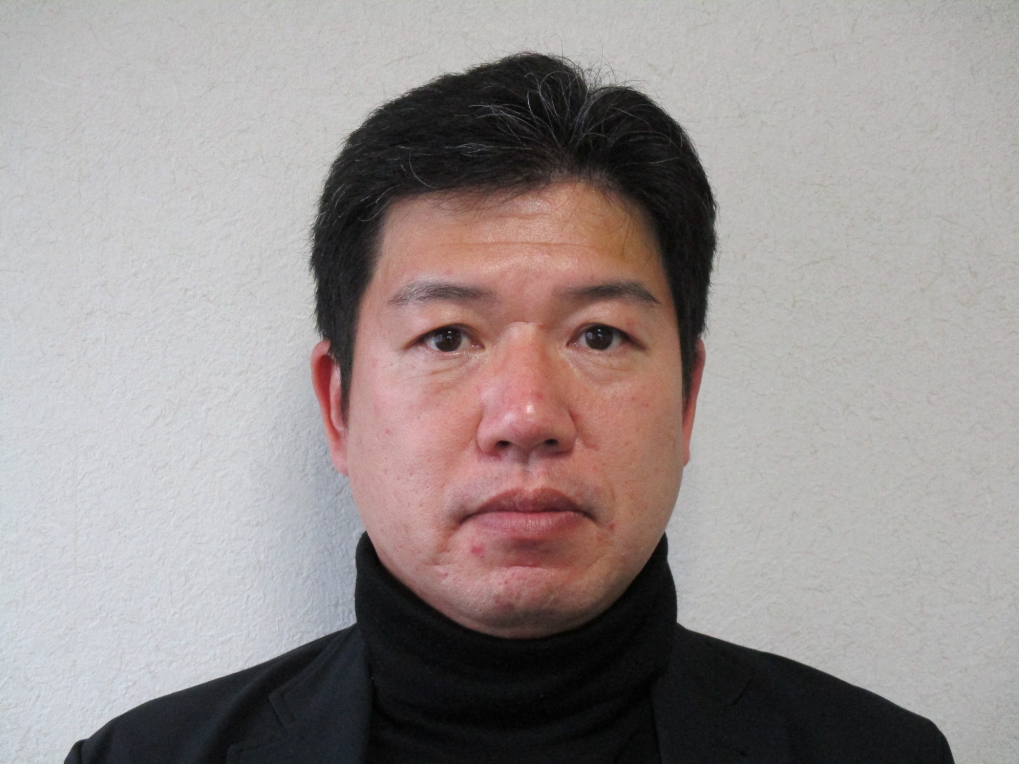 写真：株式会社日興ホールディングス  代表者：宇多　英美子